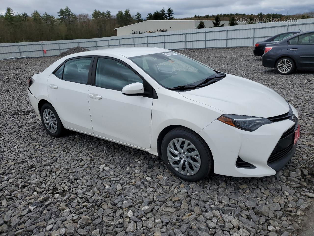 2019 Toyota Corolla L Белый vin: 2T1BURHE5KC130785