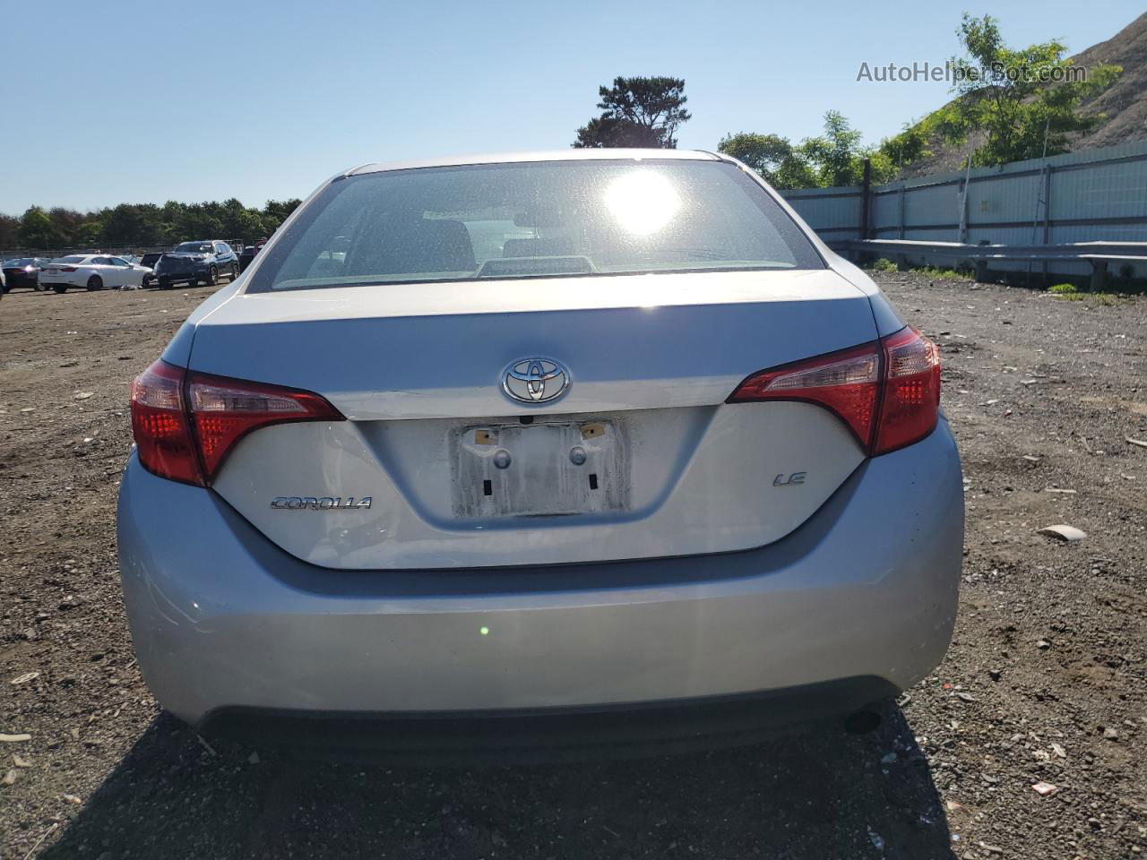 2019 Toyota Corolla L Silver vin: 2T1BURHE5KC132746