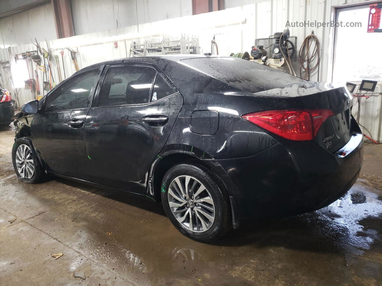 2019 Toyota Corolla L Черный vin: 2T1BURHE5KC159543