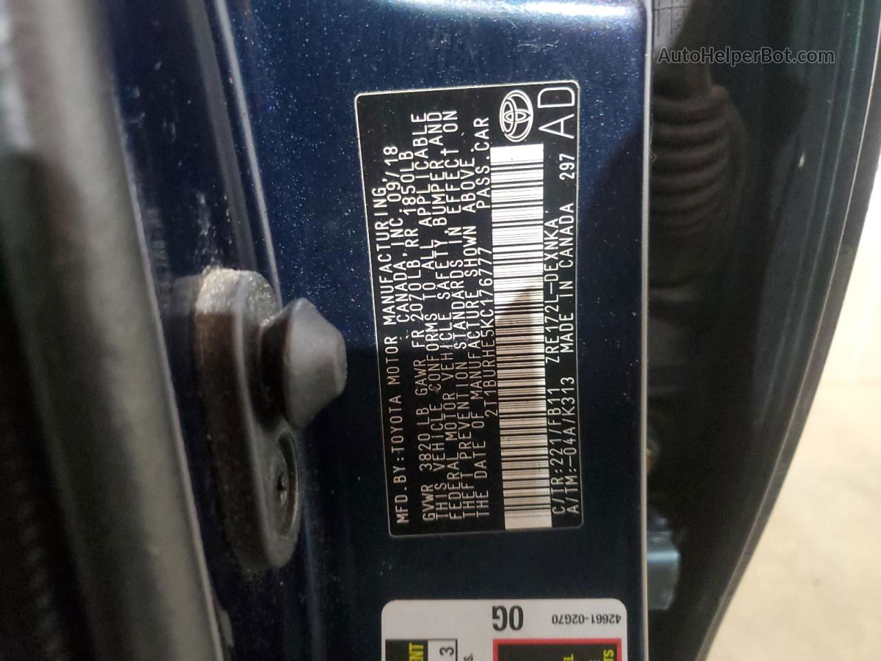 2019 Toyota Corolla L Blue vin: 2T1BURHE5KC176777