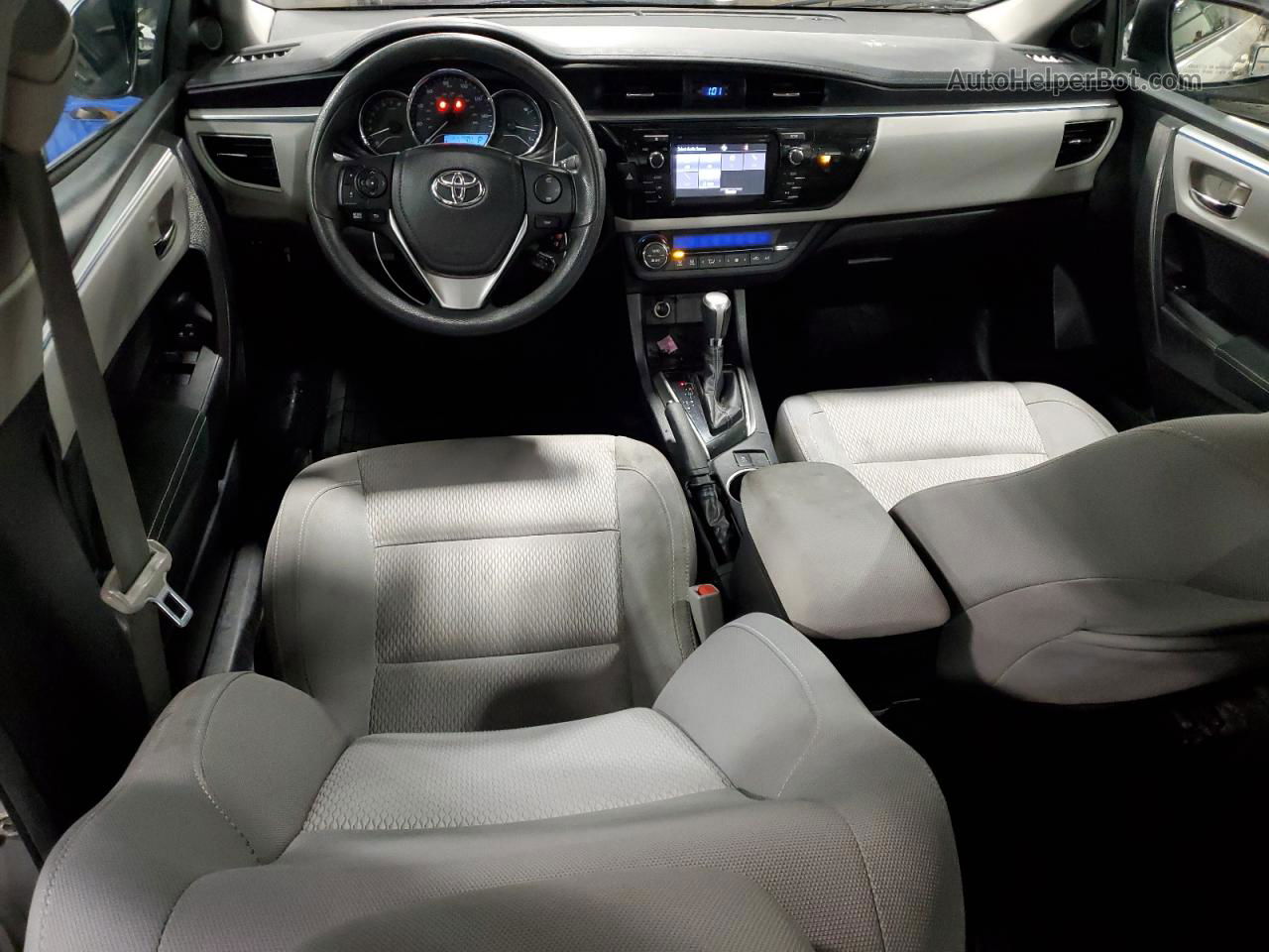 2015 Toyota Corolla L Серебряный vin: 2T1BURHE6FC268194