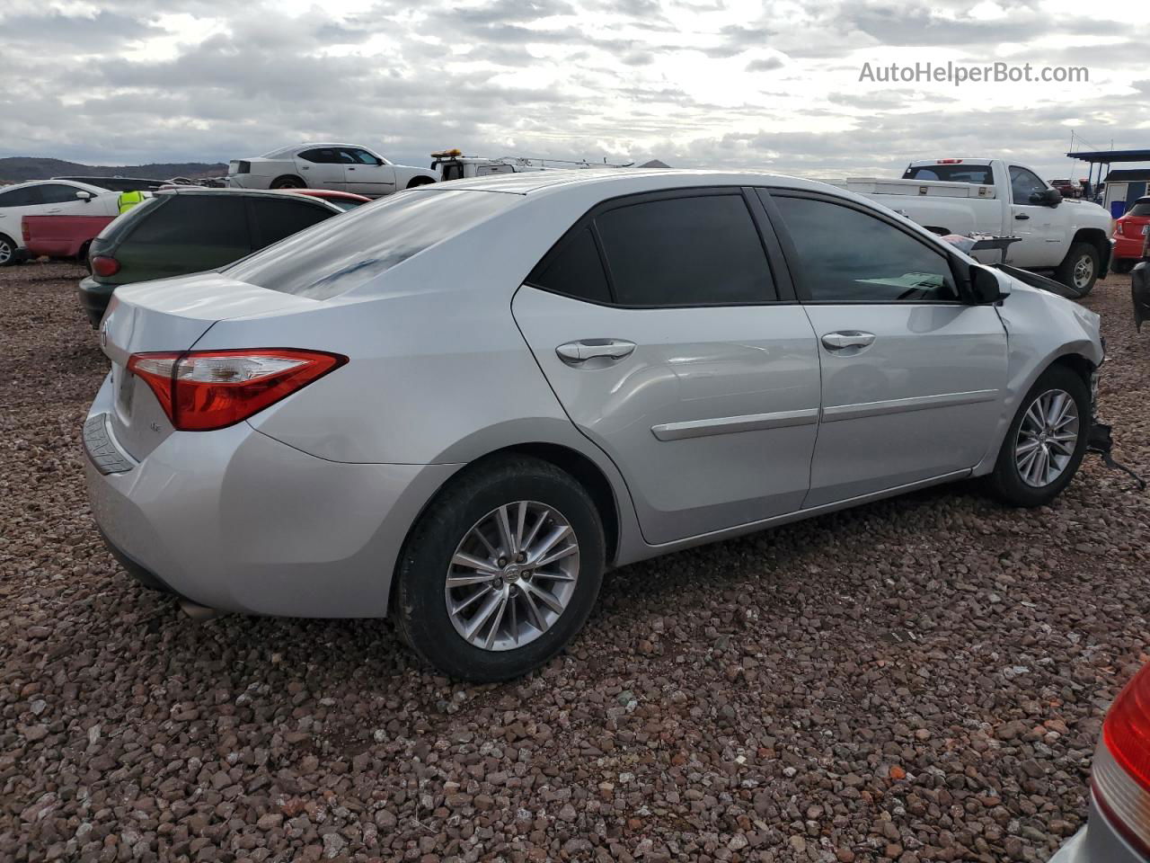 2015 Toyota Corolla L Silver vin: 2T1BURHE6FC386231