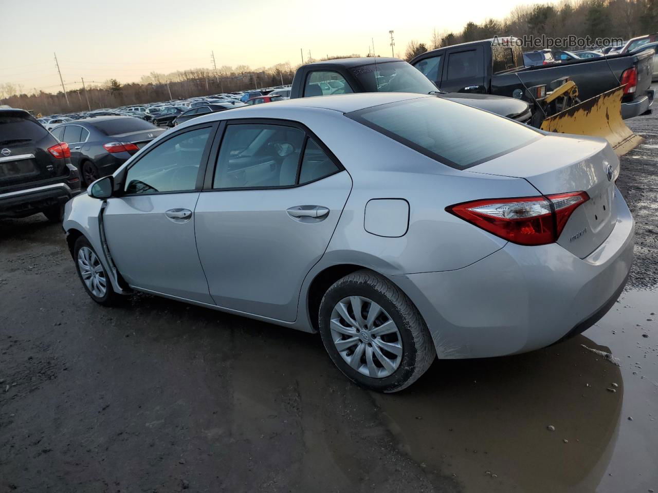 2015 Toyota Corolla L Silver vin: 2T1BURHE6FC435153