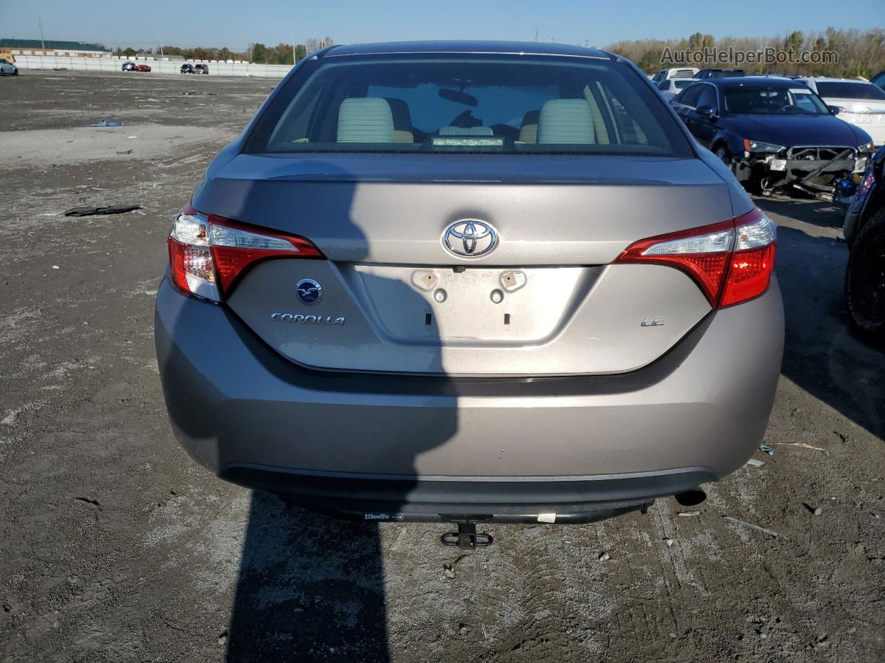 2015 Toyota Corolla L Brown vin: 2T1BURHE6FC458089