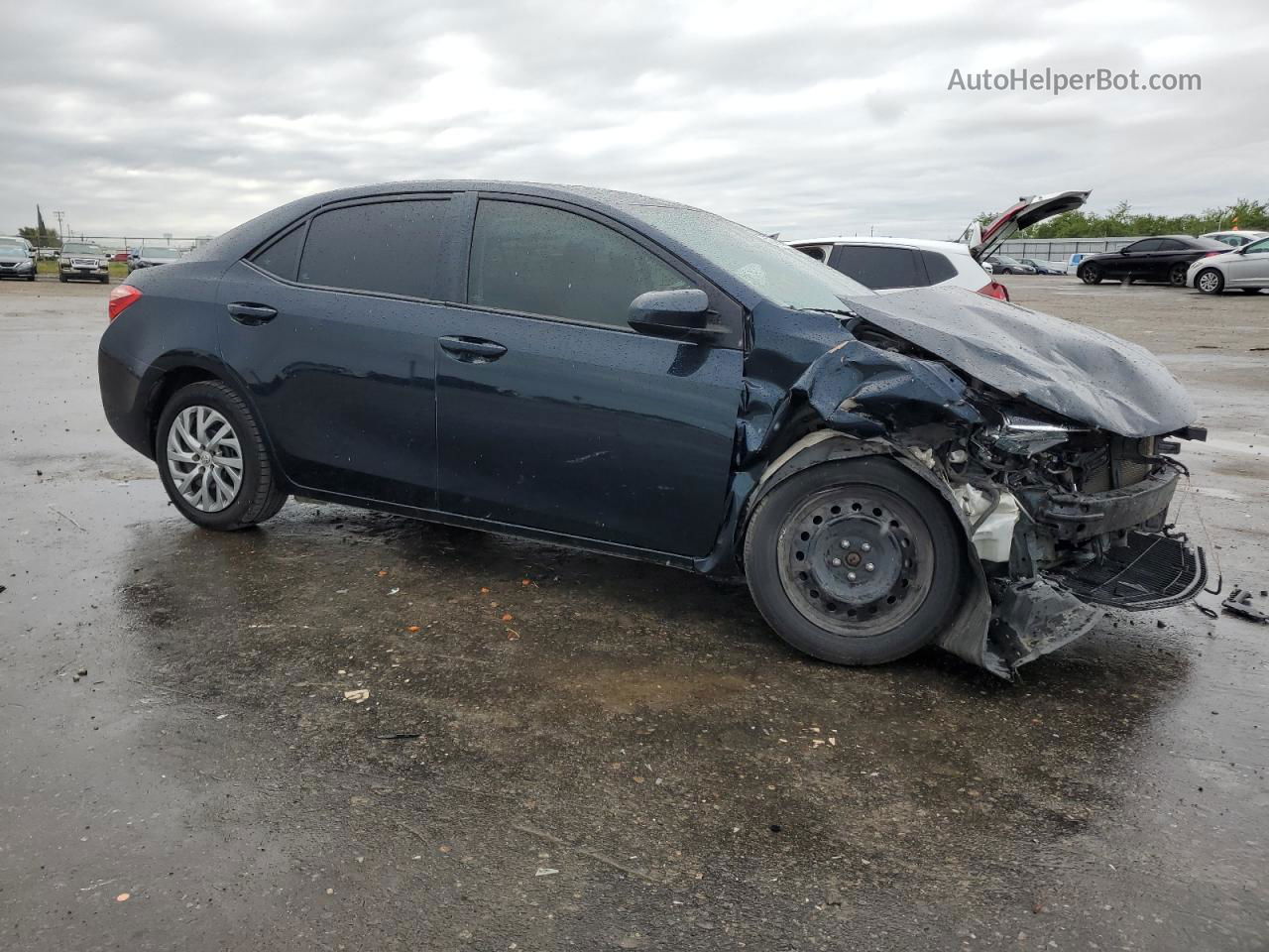 2019 Toyota Corolla L Blue vin: 2T1BURHE6KC168557