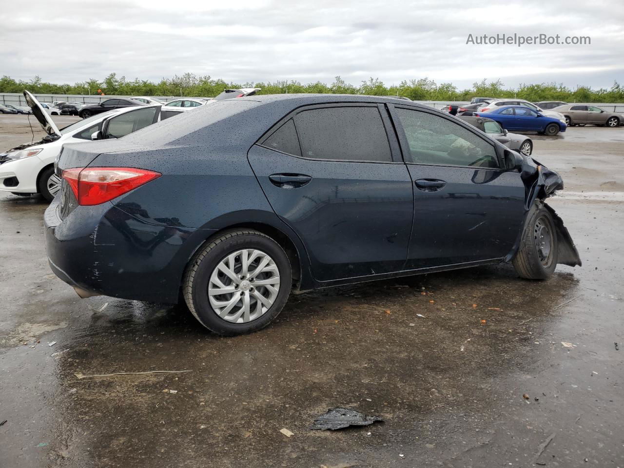 2019 Toyota Corolla L Blue vin: 2T1BURHE6KC168557