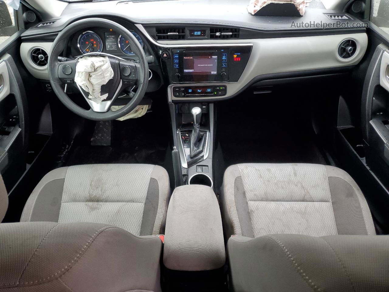 2019 Toyota Corolla L Синий vin: 2T1BURHE6KC168557