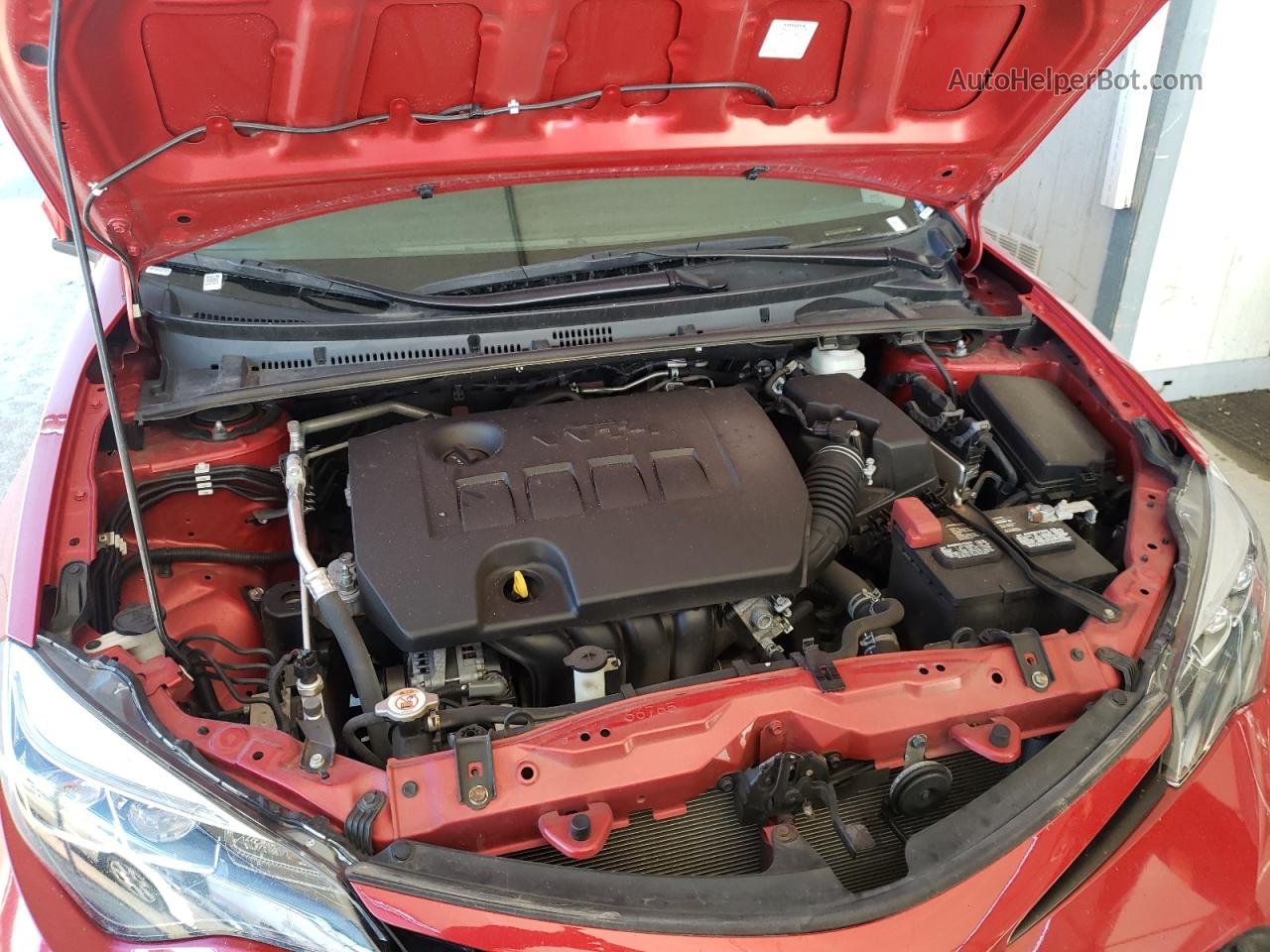 2019 Toyota Corolla L Red vin: 2T1BURHE6KC188582