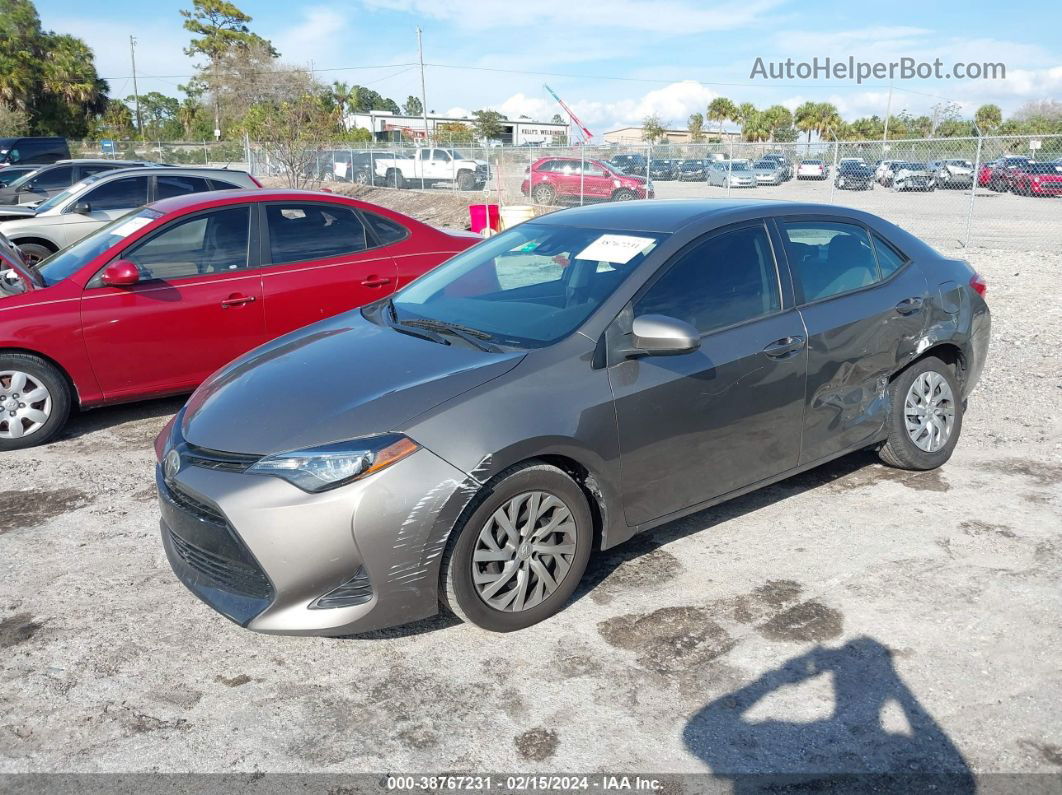 2019 Toyota Corolla Le Brown vin: 2T1BURHE6KC241958