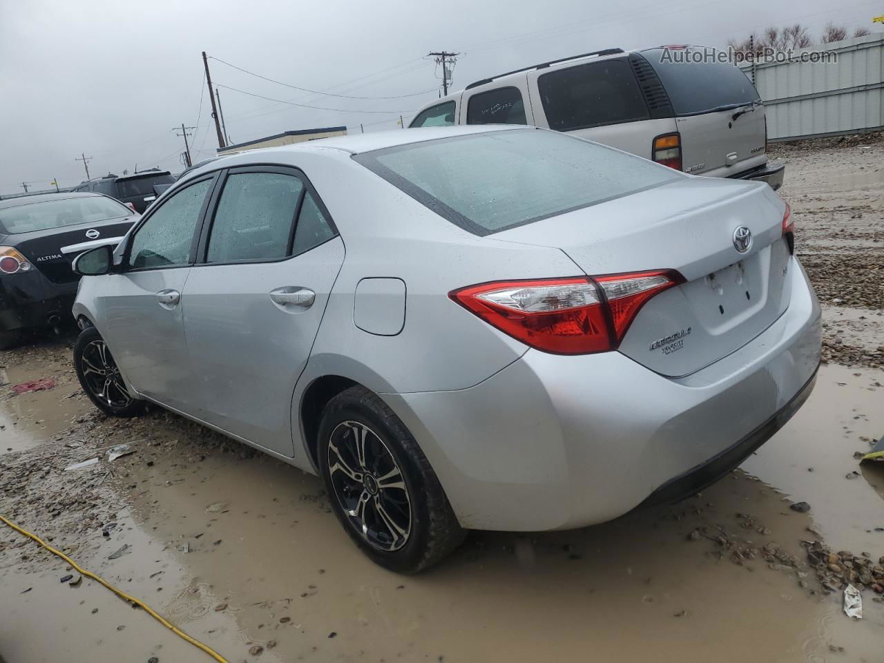 2015 Toyota Corolla L Серебряный vin: 2T1BURHE7FC328404