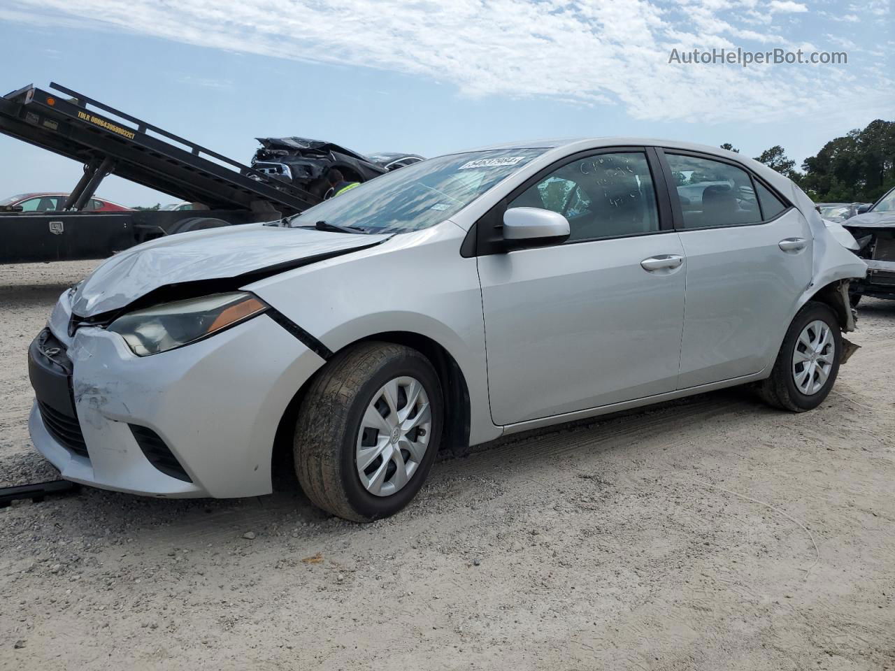 2015 Toyota Corolla L Silver vin: 2T1BURHE7FC359040