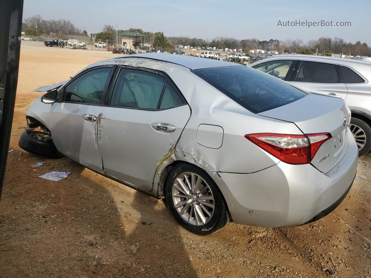 2015 Toyota Corolla L Серебряный vin: 2T1BURHE7FC388036