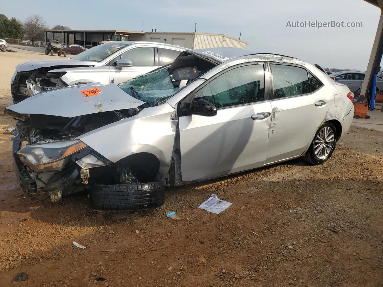 2015 Toyota Corolla L Silver vin: 2T1BURHE7FC388036