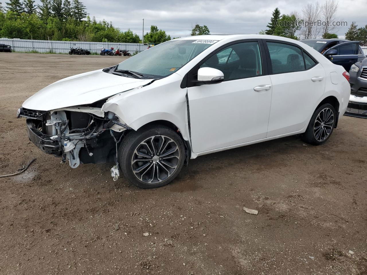 2015 Toyota Corolla L White vin: 2T1BURHE7FC396198