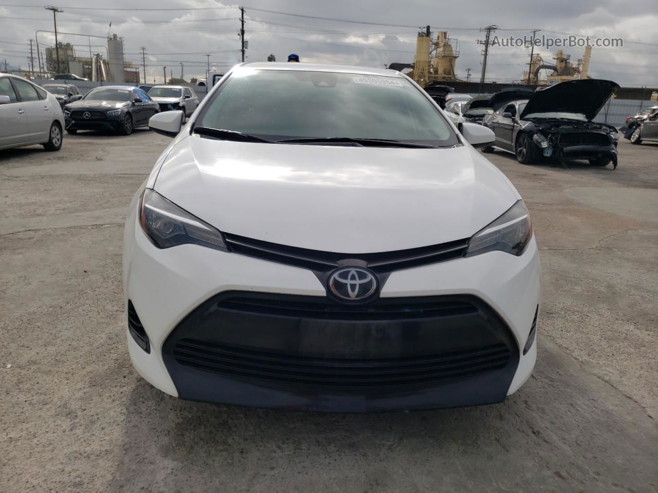 2019 Toyota Corolla L White vin: 2T1BURHE7KC149564