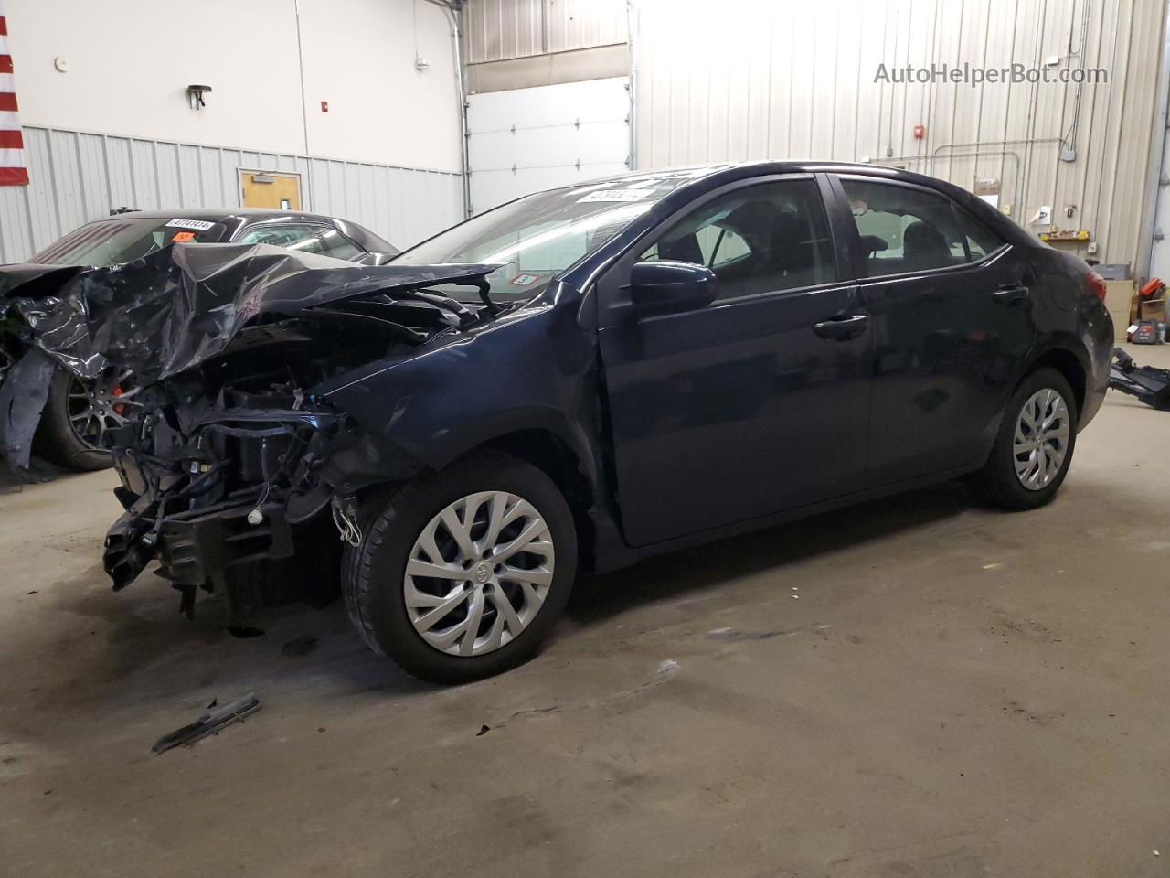 2019 Toyota Corolla L Blue vin: 2T1BURHE7KC171953