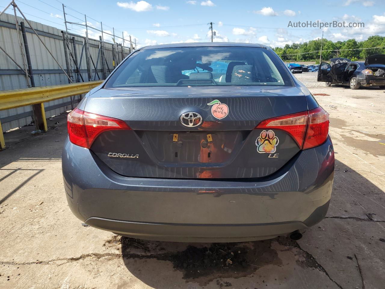 2019 Toyota Corolla L Gray vin: 2T1BURHE7KC178076