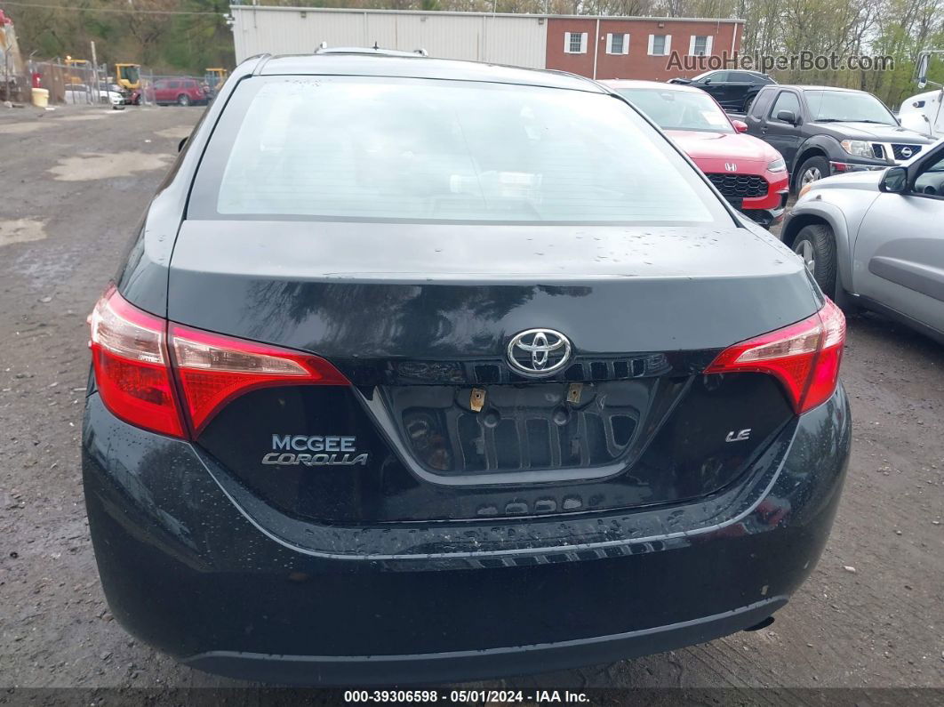 2019 Toyota Corolla Le Black vin: 2T1BURHE7KC197419