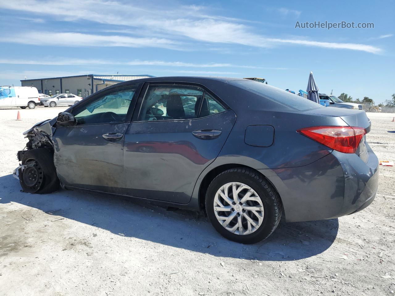 2019 Toyota Corolla L Gray vin: 2T1BURHE7KC230581