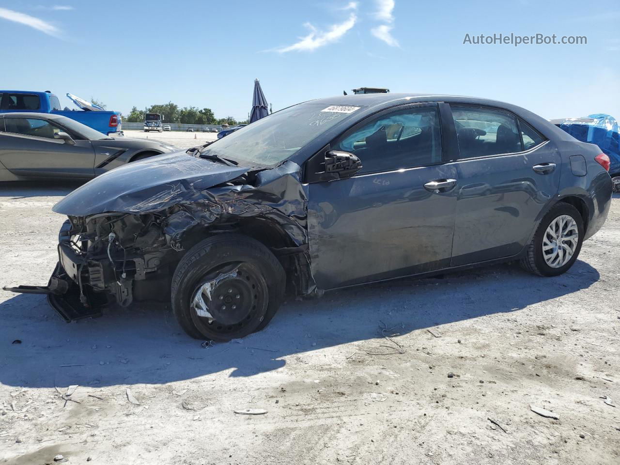 2019 Toyota Corolla L Gray vin: 2T1BURHE7KC230581