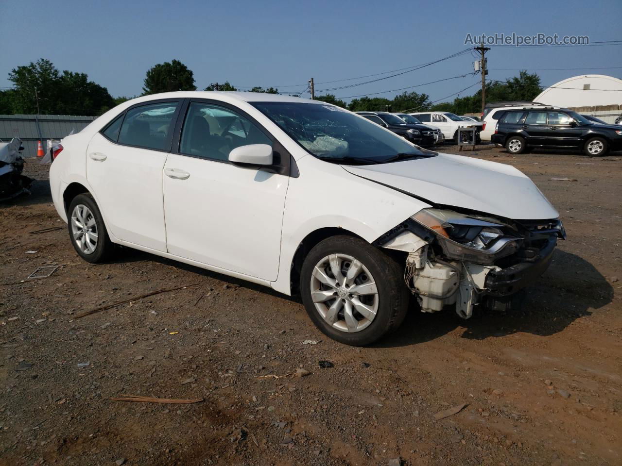 2015 Toyota Corolla L Белый vin: 2T1BURHE8FC357135