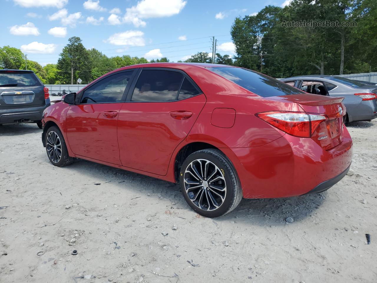 2015 Toyota Corolla L Red vin: 2T1BURHE8FC411081