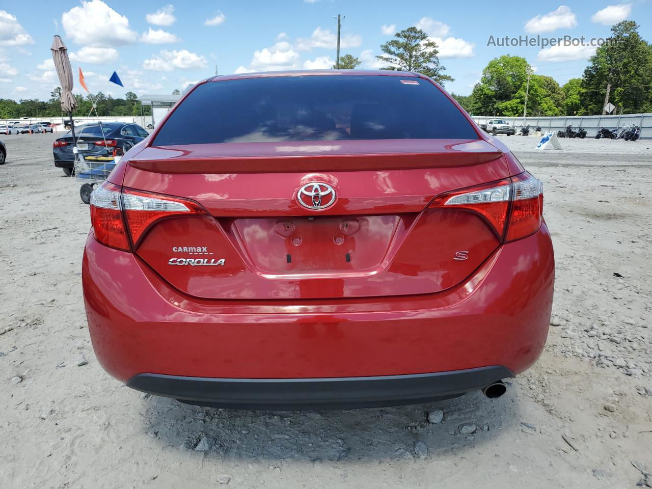 2015 Toyota Corolla L Red vin: 2T1BURHE8FC411081