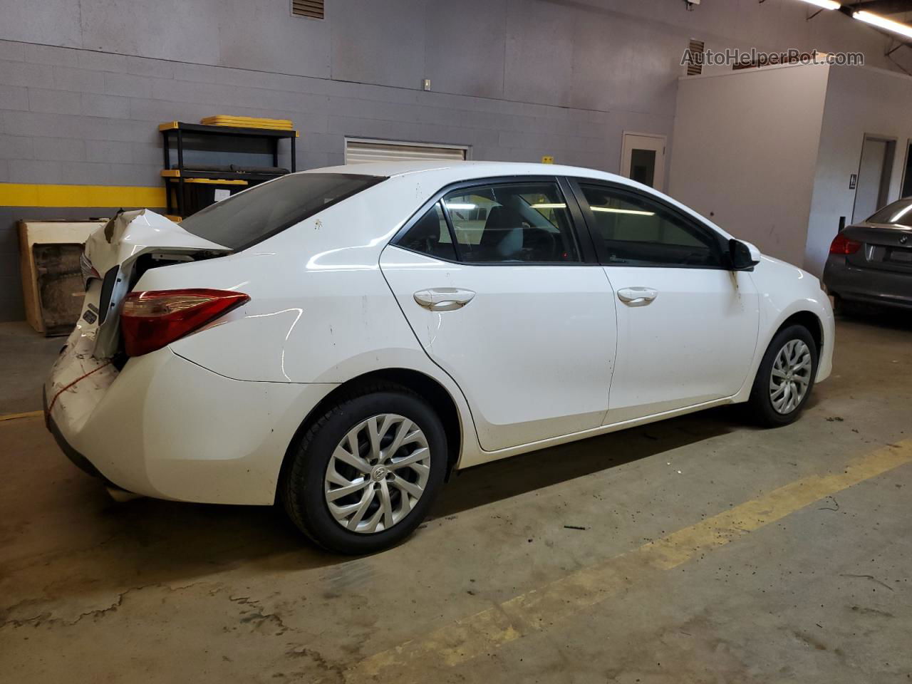 2017 Toyota Corolla L White vin: 2T1BURHE8HC914029