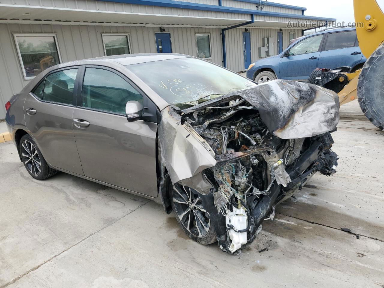 2017 Toyota Corolla L Tan vin: 2T1BURHE8HC936483