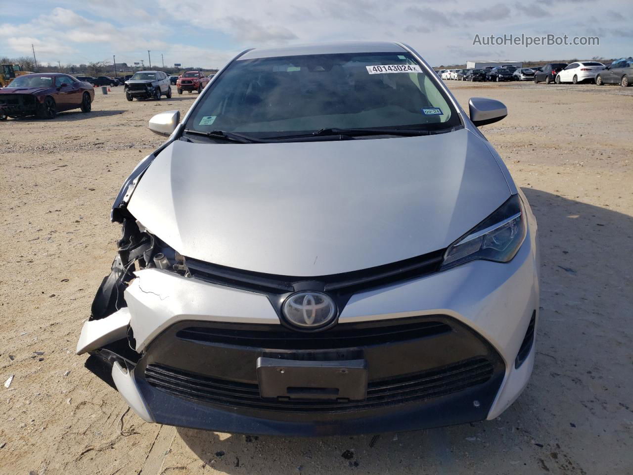 2019 Toyota Corolla L Silver vin: 2T1BURHE8KC163246