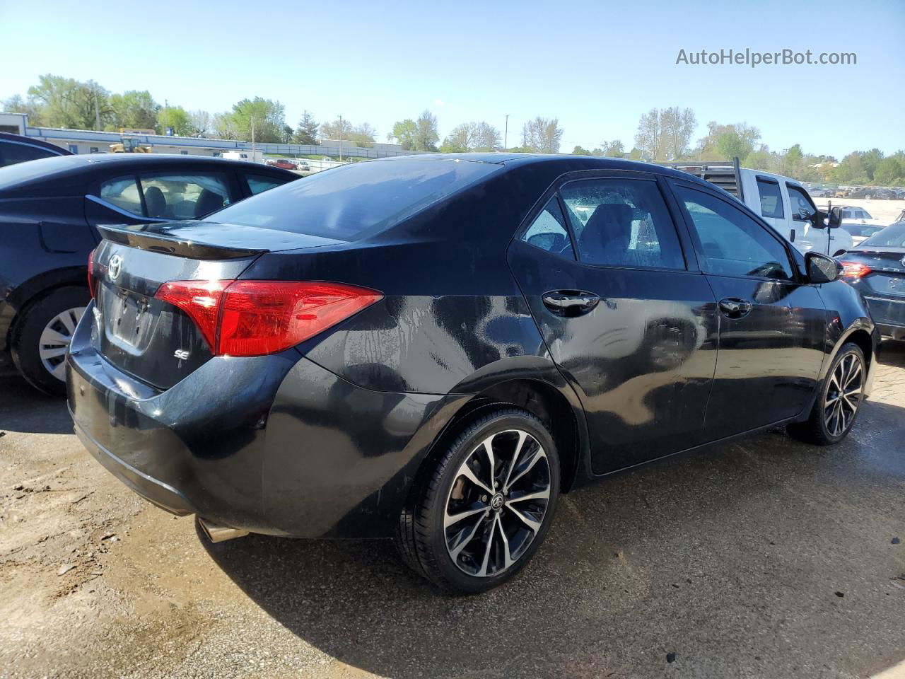 2019 Toyota Corolla L Black vin: 2T1BURHE8KC216284