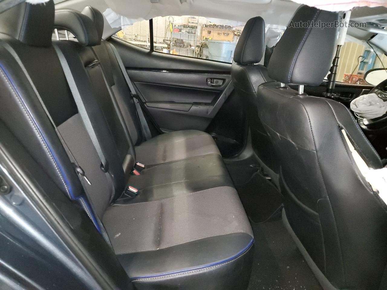 2019 Toyota Corolla L Gray vin: 2T1BURHE8KC236101