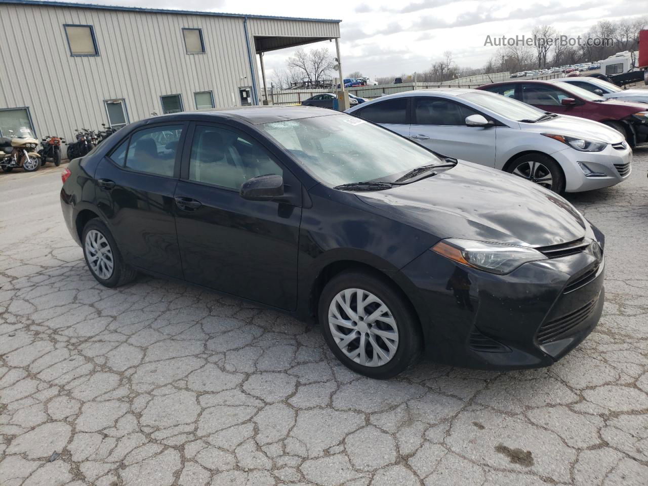 2019 Toyota Corolla L Черный vin: 2T1BURHE8KC237569