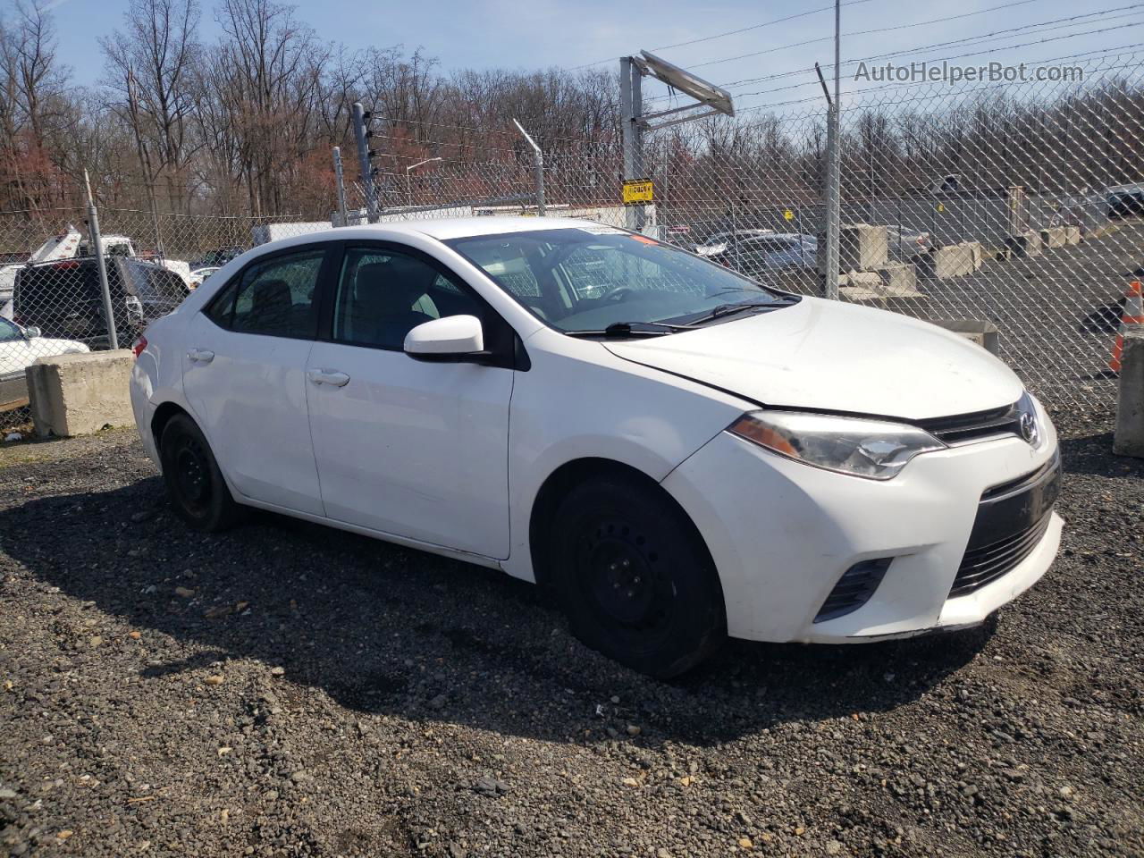 2015 Toyota Corolla L White vin: 2T1BURHE9FC271025