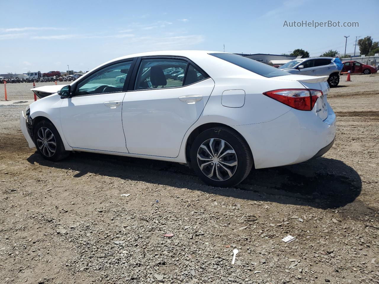 2015 Toyota Corolla L White vin: 2T1BURHE9FC384988