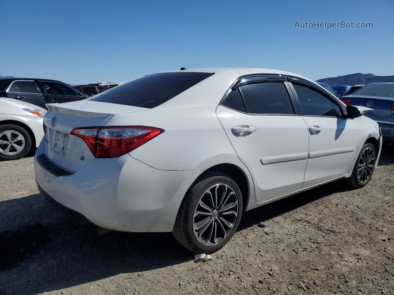 2016 Toyota Corolla L White vin: 2T1BURHE9GC658661