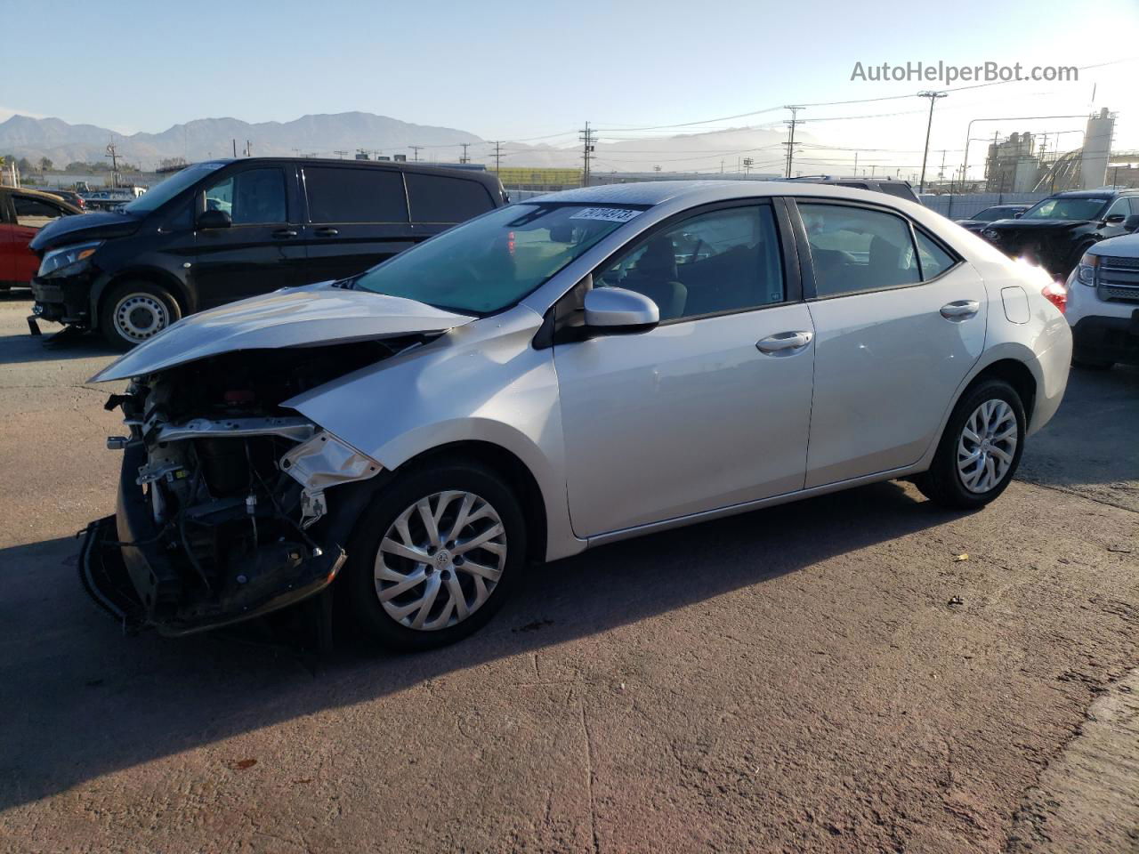 2019 Toyota Corolla L Silver vin: 2T1BURHE9KC130756