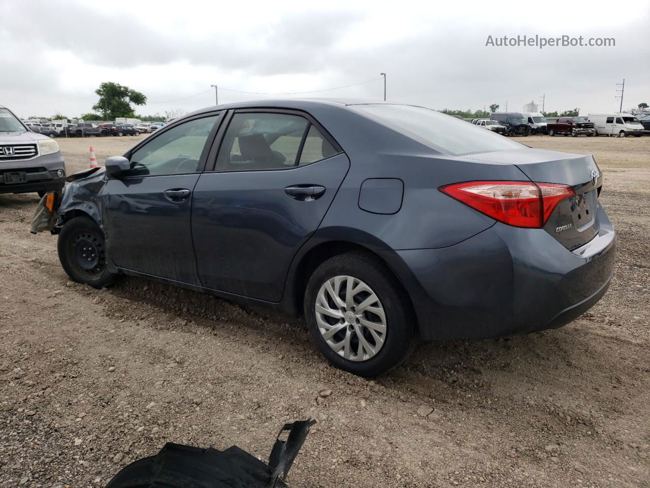 2019 Toyota Corolla L Gray vin: 2T1BURHE9KC144527