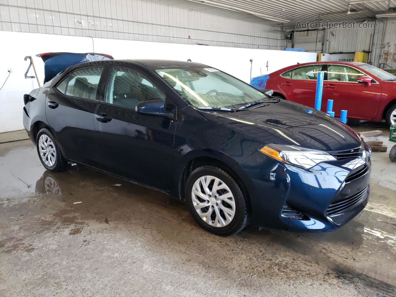 2019 Toyota Corolla L Blue vin: 2T1BURHE9KC192352