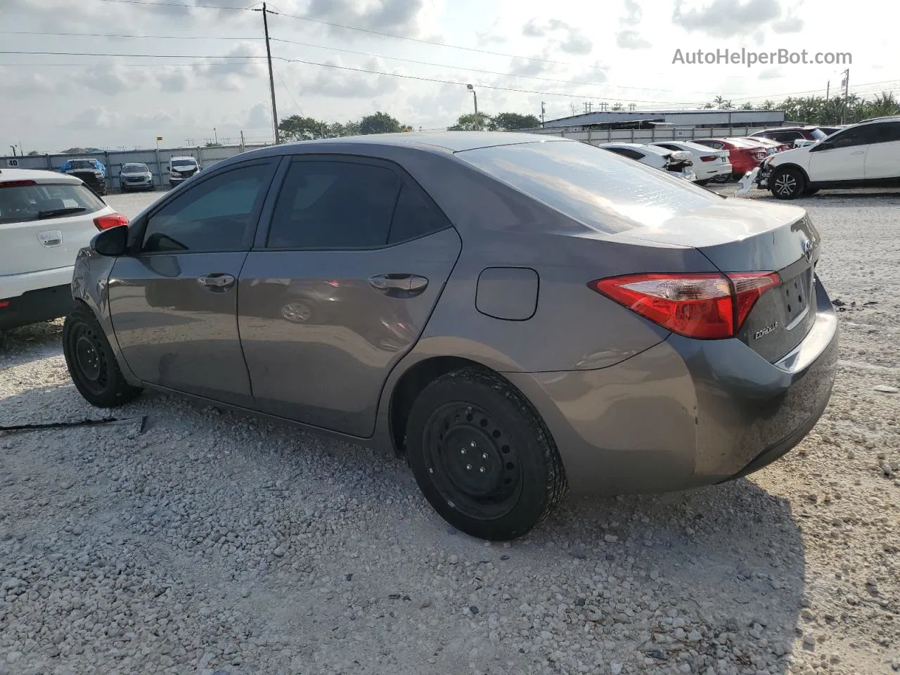 2019 Toyota Corolla L Угольный vin: 2T1BURHE9KC202829