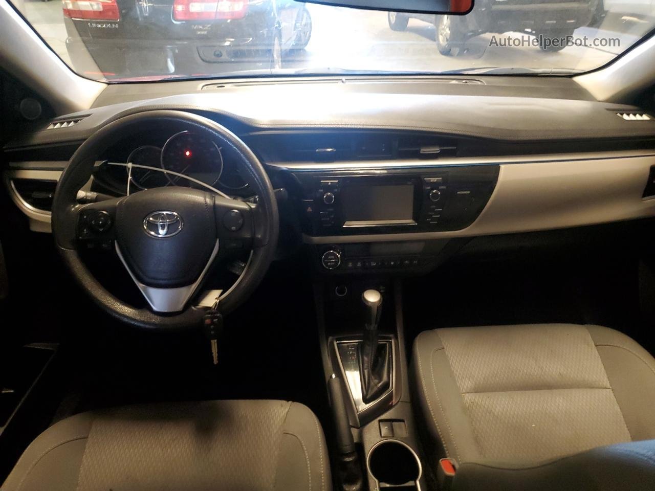 2015 Toyota Corolla L Красный vin: 2T1BURHEXFC265444