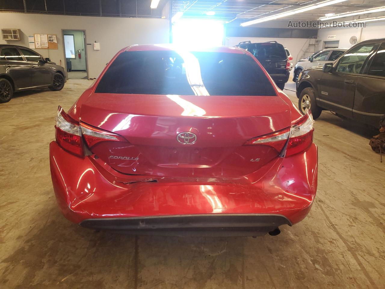 2015 Toyota Corolla L Red vin: 2T1BURHEXFC265444