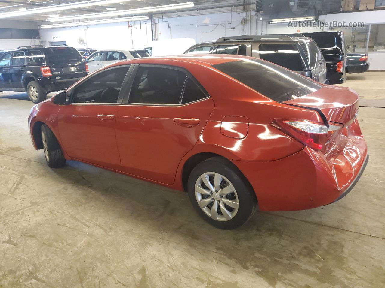 2015 Toyota Corolla L Red vin: 2T1BURHEXFC265444