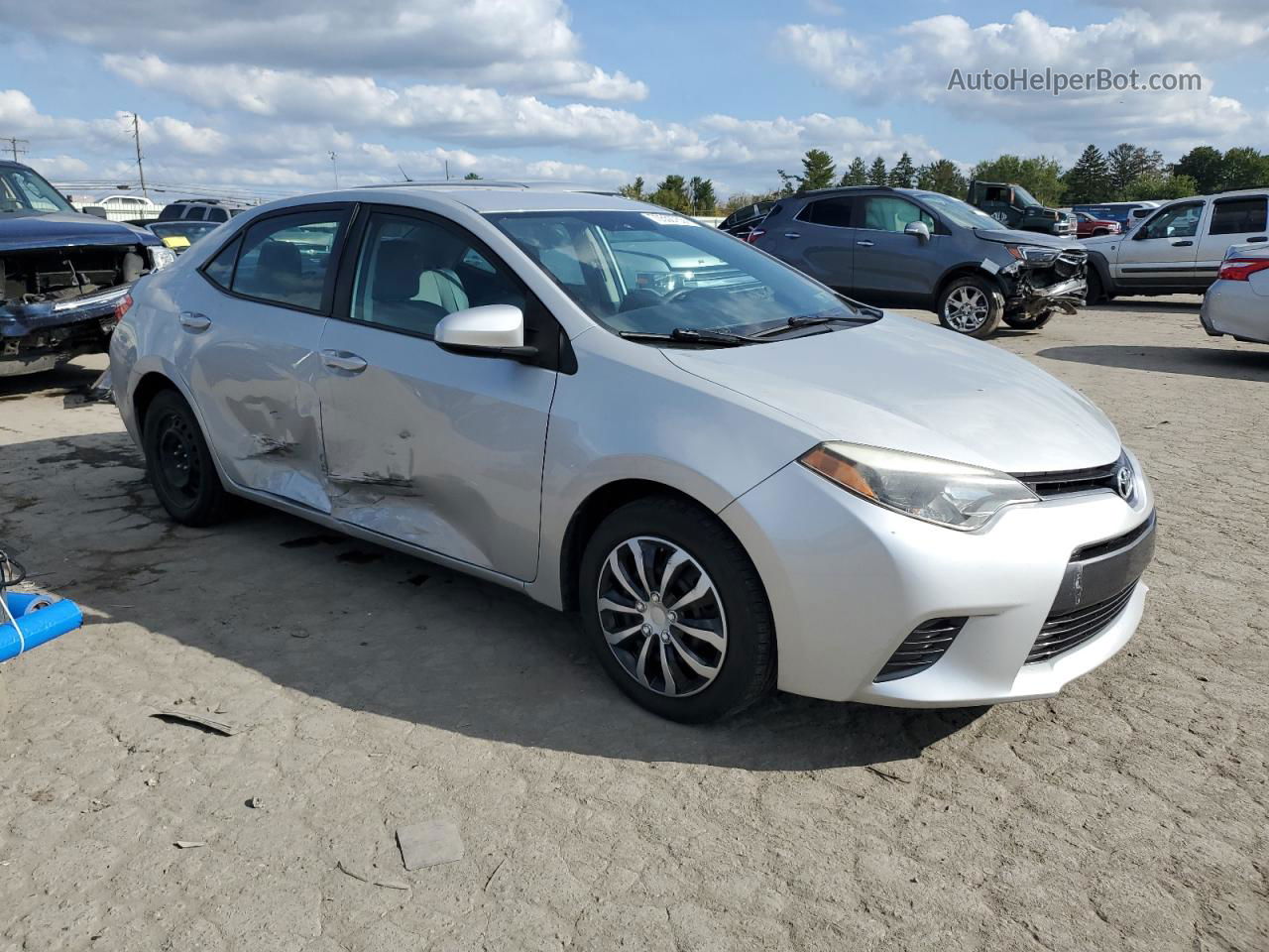 2015 Toyota Corolla L Silver vin: 2T1BURHEXFC322371