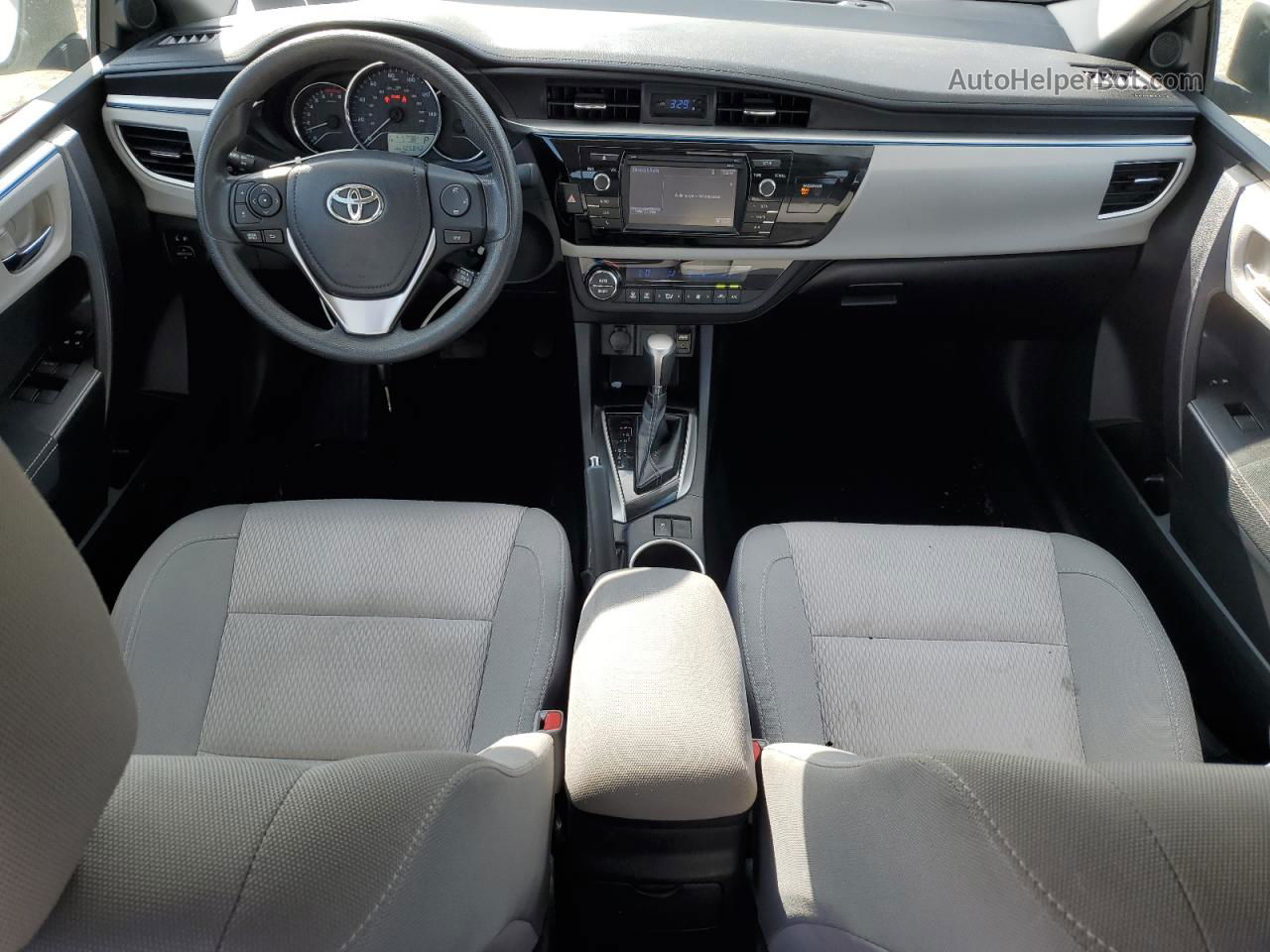 2015 Toyota Corolla L Серебряный vin: 2T1BURHEXFC322371