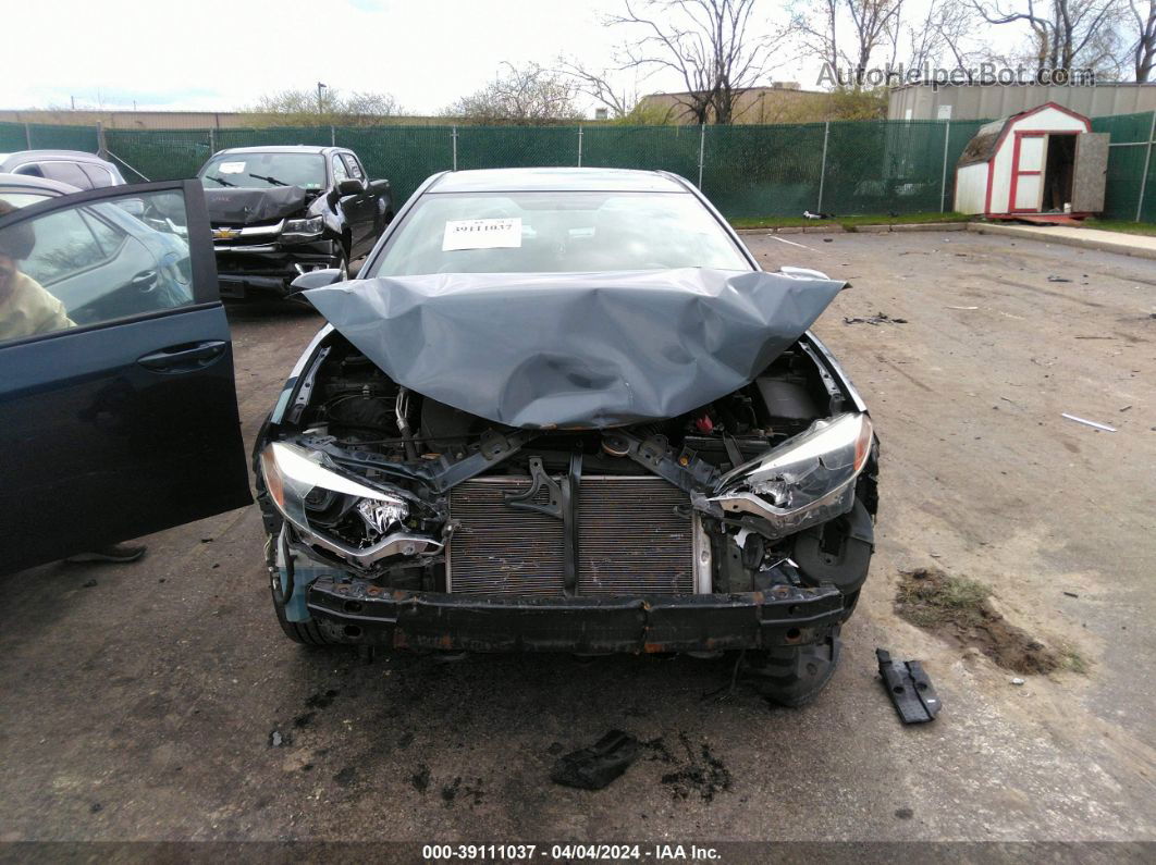 2015 Toyota Corolla Le Navy vin: 2T1BURHEXFC347853