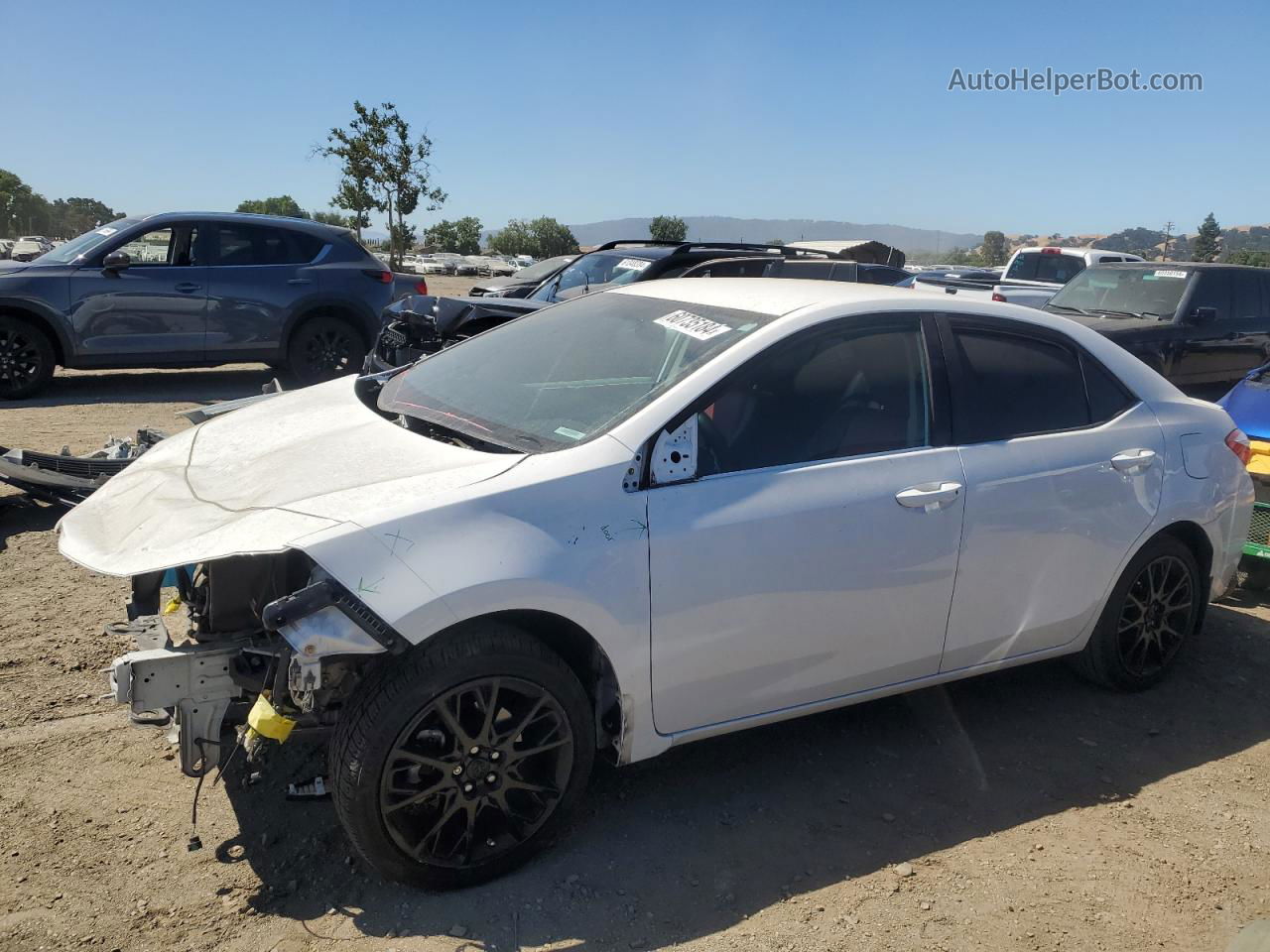 2016 Toyota Corolla L White vin: 2T1BURHEXGC484020