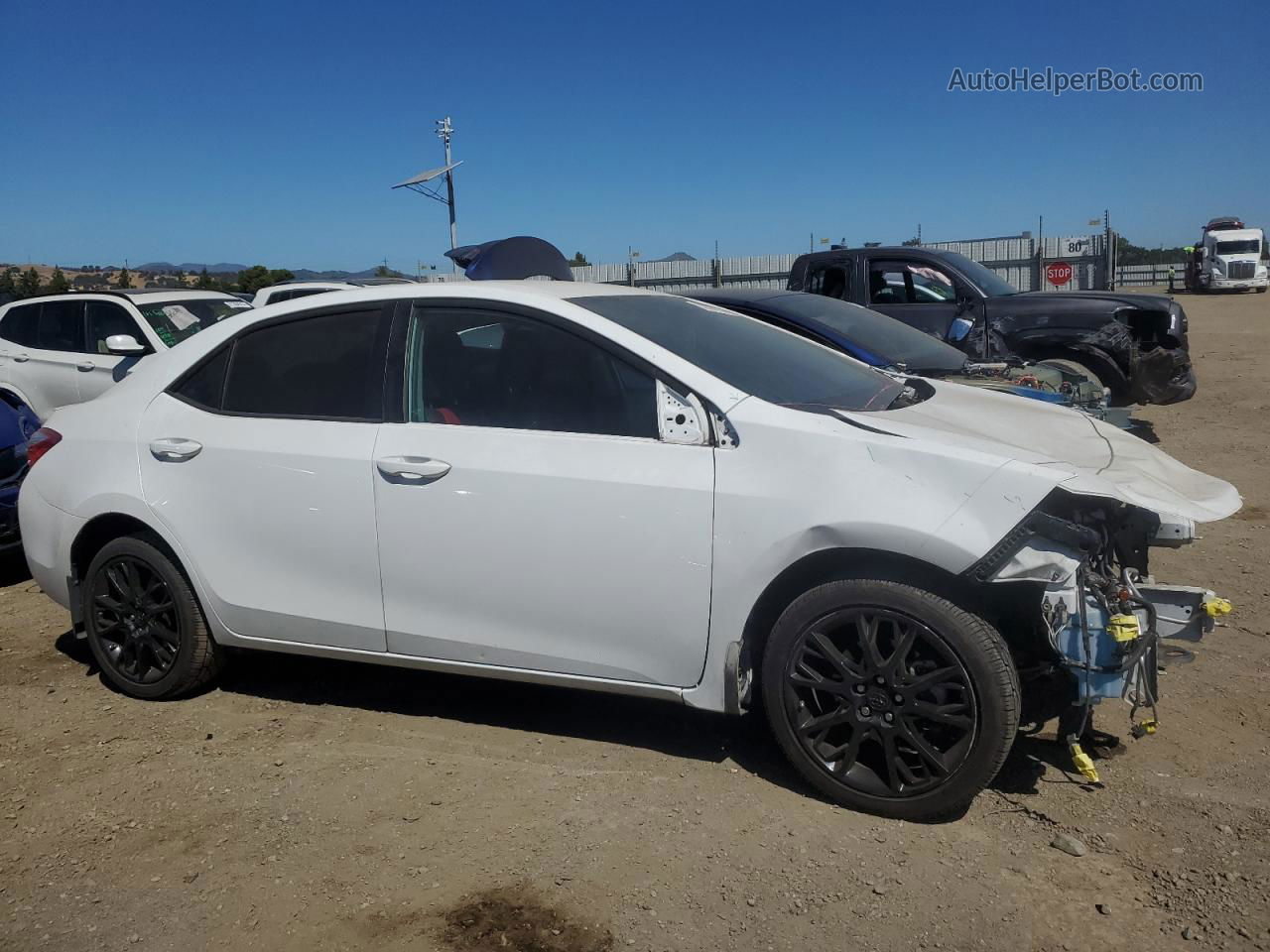 2016 Toyota Corolla L White vin: 2T1BURHEXGC484020