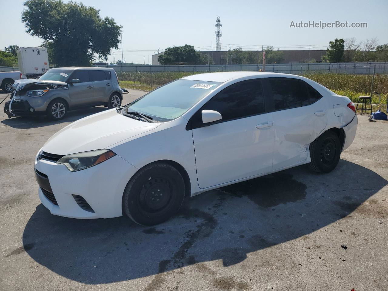 2016 Toyota Corolla L White vin: 2T1BURHEXGC555457