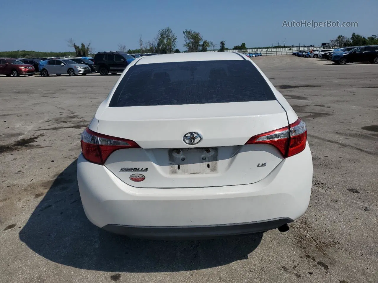 2016 Toyota Corolla L White vin: 2T1BURHEXGC555457